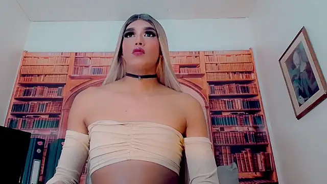 Snapshot of Amanda_Cax chatting on December 16, 2025, 7:18 pm Amanda Cax online show from December 16, 2025, 7:18 pm