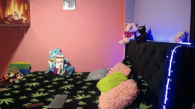 Snapshot of bad_couple_sex chatting on January 2, 2025, 10:33 pm bad couple sex online show from January 2, 2025, 10:33 pm