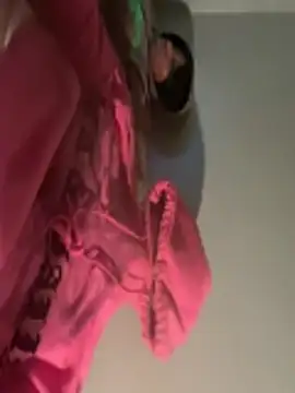 Nosleeptapoutvol1xxx online show from October 28, 2025, 2:34 am