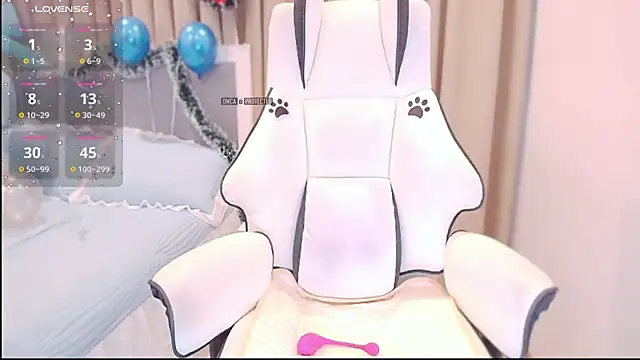 PimChanOK online show from December 19, 2025, 3:32 am