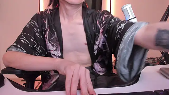 wexlee7 online show from November 30, 2025, 11:49 pm