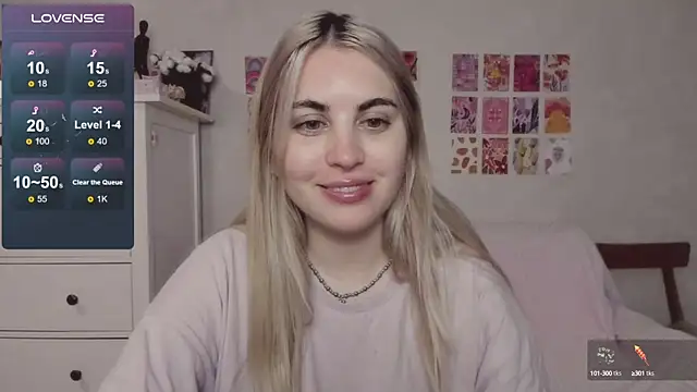 Snapshot of pawpaws chatting on September 19, 2025, 6:28 am pawpaws online show from September 19, 2025, 6:28 am