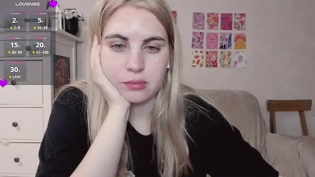 Snapshot of pawpaws chatting on March 2, 2025, 8:25 pm pawpaws online show from March 2, 2025, 8:25 pm