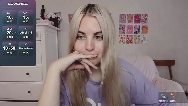 Snapshot of pawpaws chatting on September 17, 2025, 8:05 am pawpaws online show from September 17, 2025, 8:05 am