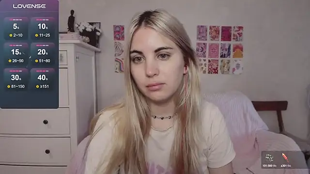 Snapshot of pawpaws chatting on September 24, 2025, 6:42 am pawpaws online show from September 24, 2025, 6:42 am