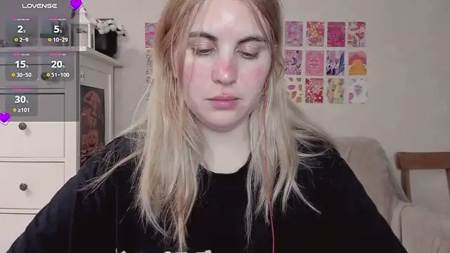 Snapshot of pawpaws chatting on March 10, 2025, 8:01 pm pawpaws online show from March 10, 2025, 8:01 pm