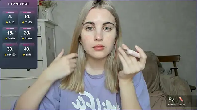 Snapshot of pawpaws chatting on December 15, 2025, 7:25 am pawpaws online show from December 15, 2025, 7:25 am