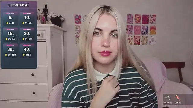 Snapshot of pawpaws chatting on September 15, 2025, 6:47 am pawpaws online show from September 15, 2025, 6:47 am