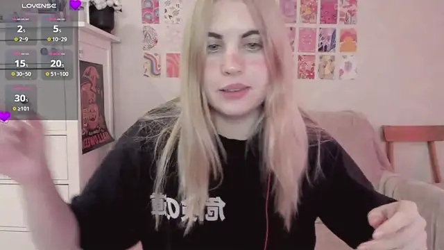 Snapshot of pawpaws chatting on March 9, 2025, 11:14 am pawpaws online show from March 9, 2025, 11:14 am