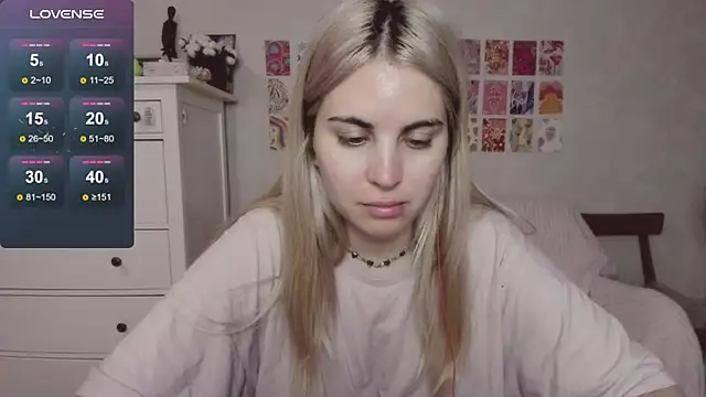 Snapshot of pawpaws chatting on September 21, 2025, 6:40 am pawpaws online show from September 21, 2025, 6:40 am