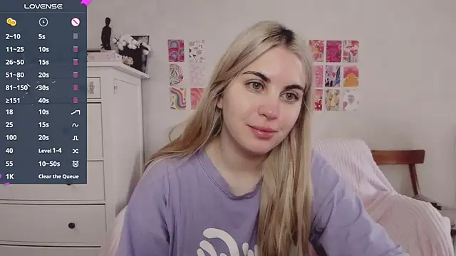 Snapshot of pawpaws chatting on September 25, 2025, 7:47 am pawpaws online show from September 25, 2025, 7:47 am