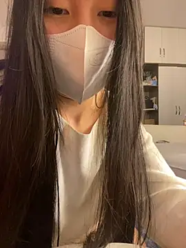 Snapshot of MEOW_MEO chatting on March 18, 2025, 5:33 pm MEOW MEO online show from March 18, 2025, 5:33 pm