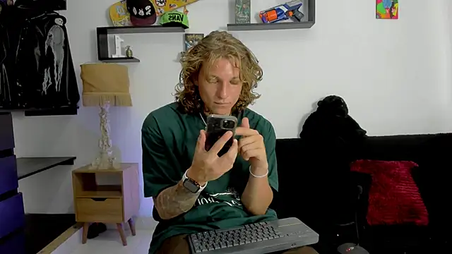 Tom Krakow online show from January 13, 2025, 7:42 pm