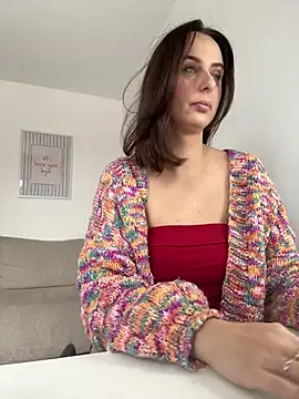 Hii Lolla online show from February 17, 2026, 8:22 am