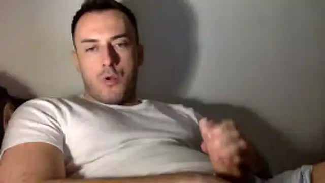 Snapshot of mainnrd chatting on October 30, 2025, 1:04 am mainnrd online show from October 30, 2025, 1:04 am