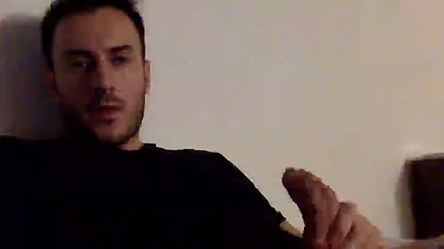 Snapshot of mainnrd chatting on January 27, 2025, 5:25 am mainnrd online show from January 27, 2025, 5:25 am