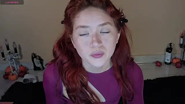 Snapshot of Ivanna_Diamon chatting on November 2, 2025, 5:07 pm Ivanna Diamon online show from November 2, 2025, 5:07 pm