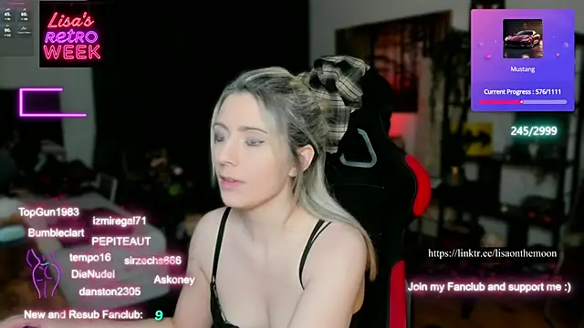 Snapshot of Lisaonthemoon chatting on February 25, 2025, 11:15 pm Lisaonthemoon online show from February 25, 2025, 11:15 pm