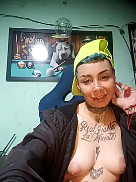 real fenix online show from November 13, 2025, 3:32 am