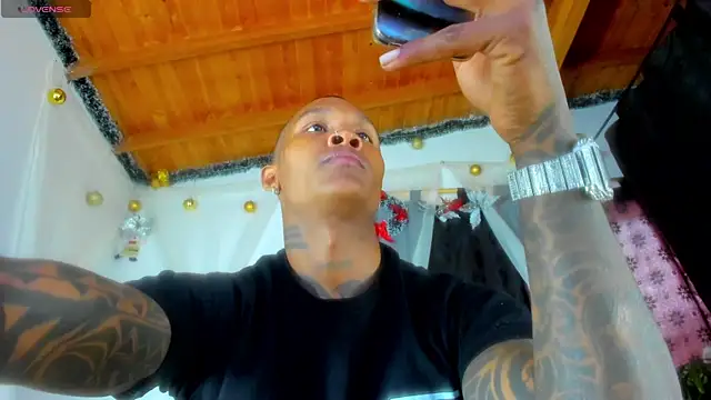 esteveen ortegas  online show from January 13, 2026, 8:46 pm