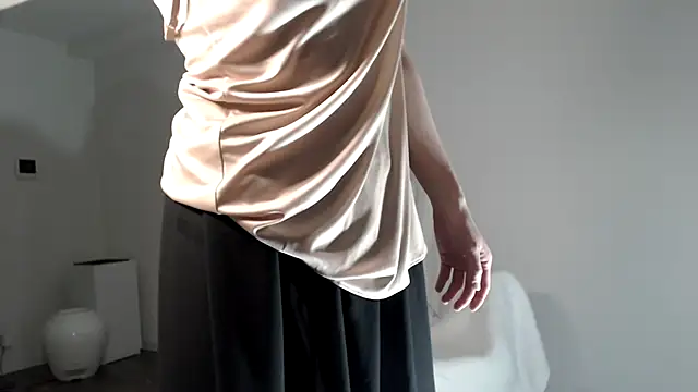 Snapshot of Lily_0000 chatting on February 25, 2025, 7:27 pm Lily 0000 online show from February 25, 2025, 7:27 pm