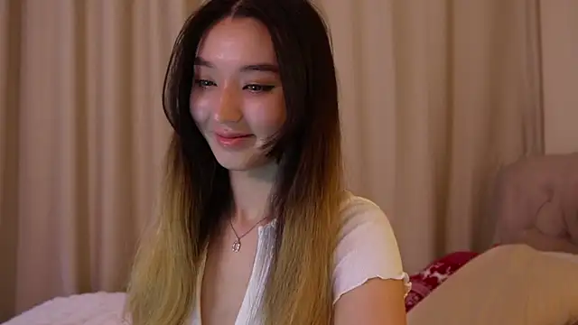 Sarasuo1 online show from January 5, 2025, 11:26 am