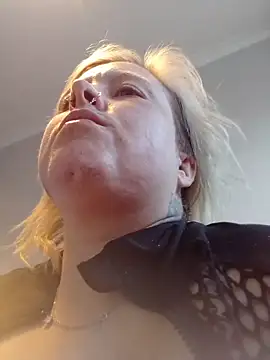 Snapshot of mollymay69 chatting on December 14, 2025, 4:51 am mollymay69 online show from December 14, 2025, 4:51 am