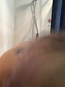 Snapshot of mollymay69 chatting on January 14, 2025, 12:11 am mollymay69 online show from January 14, 2025, 12:11 am