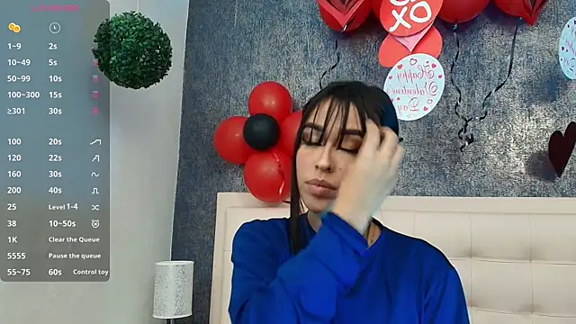 Cloeandtyfanny online show from February 17, 2026, 1:36 am