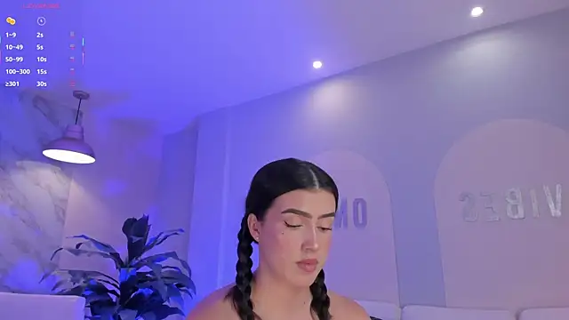 PaulinaSantos  online show from March 27, 2026, 7:59 pm