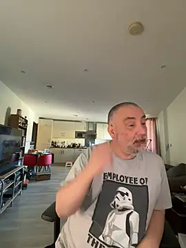 LondonTeffy online show from March 19, 2026, 9:31 am