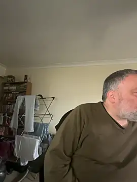 Snapshot of LondonTeffy chatting on February 7, 2025, 12:50 pm LondonTeffy online show from February 7, 2025, 12:50 pm