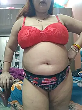 Snapshot of Dianaa9 chatting on May 28, 2026, 10:22 am Dianaa9 online show from May 28, 2026, 10:22 am