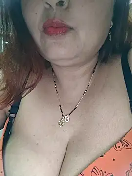 Dianaa9 online show from February 19, 2026, 5:43 pm