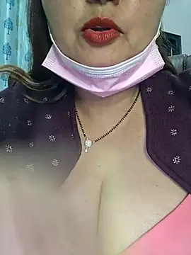 Dianaa9 online show from November 24, 2025, 7:25 pm