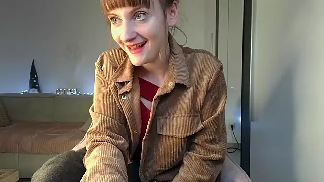 victoirenextdoor online show from December 15, 2024, 5:10 pm