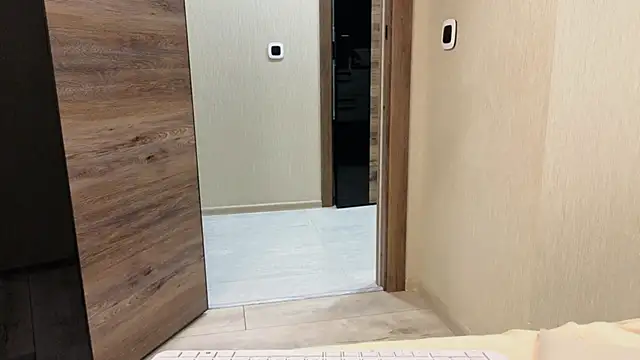 Snapshot of CuteRebelious chatting on November 28, 2025, 2:28 pm CuteRebelious online show from November 28, 2025, 2:28 pm