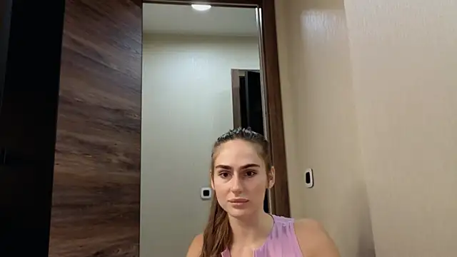 Snapshot of CuteRebelious chatting on November 1, 2025, 1:38 pm CuteRebelious online show from November 1, 2025, 1:38 pm