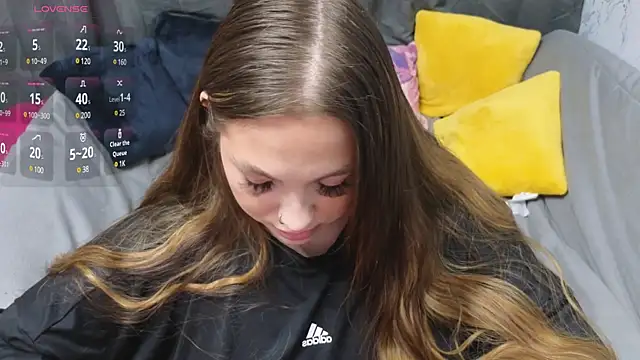 Snapshot of Nicole_Vvinson chatting on February 13, 2025, 9:20 am Nicole Vvinson online show from February 13, 2025, 9:20 am