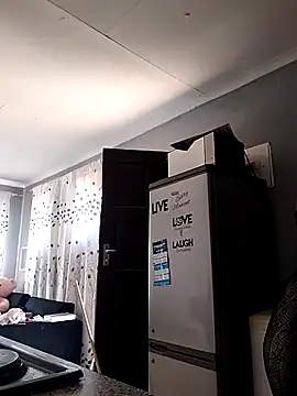 TheDoubleTrouble18xxx online show from September 15, 2025, 9:21 am