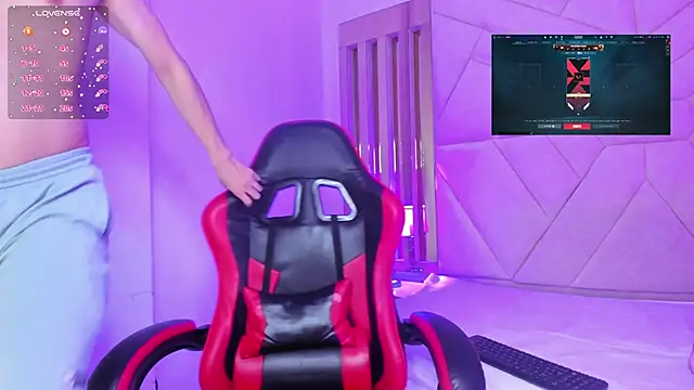 Snapshot of Maximo__ chatting on November 29, 2025, 9:15 pm Maximo online show from November 29, 2025, 9:15 pm