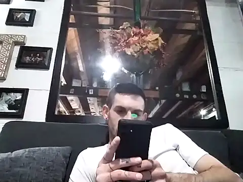 Snapshot of Rickeyslatter chatting on November 14, 2025, 7:17 pm Rickeyslatter online show from November 14, 2025, 7:17 pm