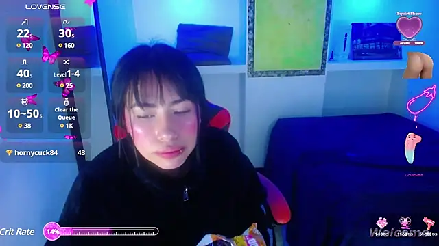 Snapshot of sylvana_19 chatting on January 19, 2025, 9:23 pm sylvana 19 online show from January 19, 2025, 9:23 pm