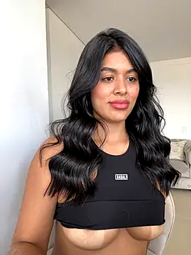 Snapshot of MelissaWaltton chatting on October 18, 2025, 6:32 pm MelissaWaltton online show from October 18, 2025, 6:32 pm