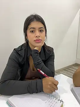 Snapshot of MelissaWaltton chatting on March 18, 2025, 3:22 pm MelissaWaltton online show from March 18, 2025, 3:22 pm