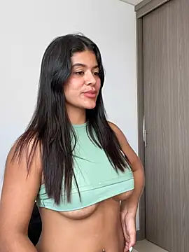 Snapshot of MelissaWaltton chatting on February 15, 2025, 6:01 pm MelissaWaltton online show from February 15, 2025, 6:01 pm