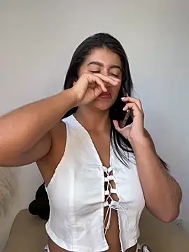 Snapshot of MelissaWaltton chatting on March 21, 2025, 8:29 pm MelissaWaltton online show from March 21, 2025, 8:29 pm