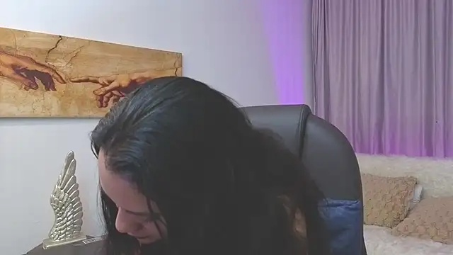 mariiana murillo01 online show from March 14, 2026, 4:18 am