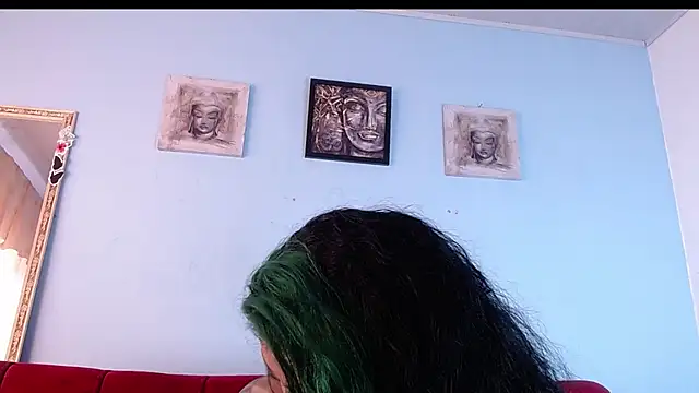 Tamararios online show from December 2, 2025, 8:10 pm