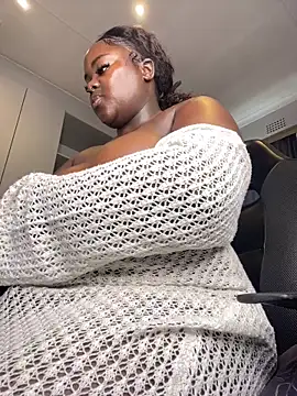 Honeycoco0211 online show from April 11, 2026, 7:45 am